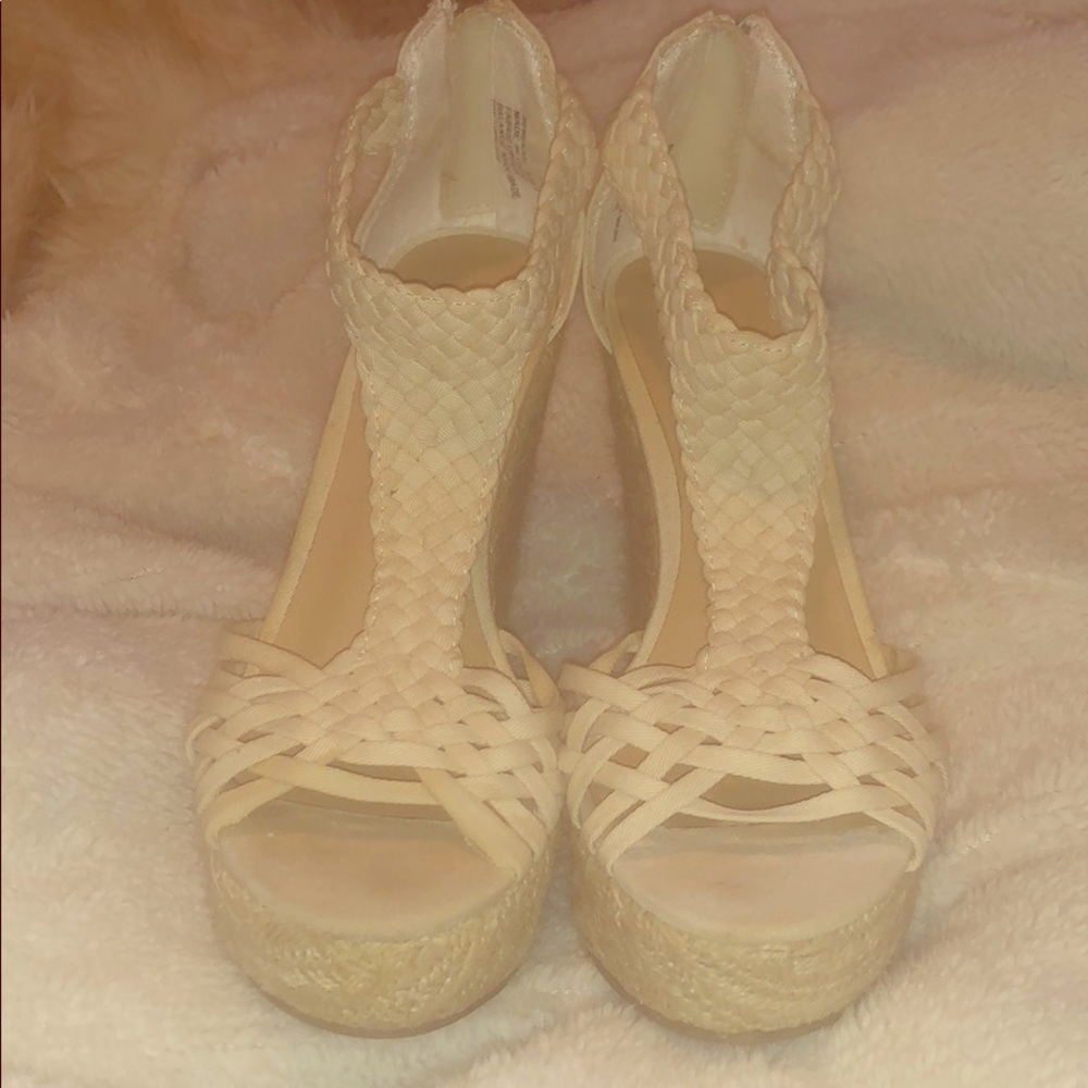 Summer weaved heels